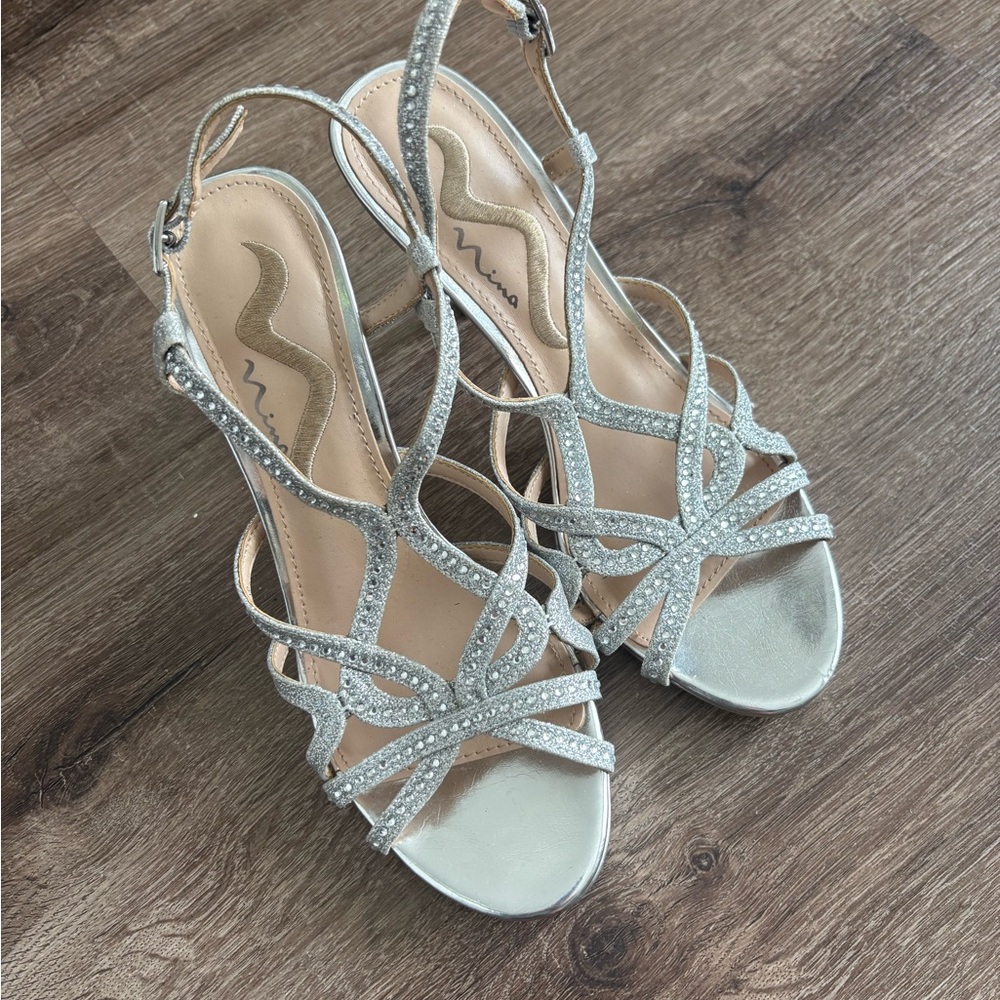 Nina Glittering Silver Heels